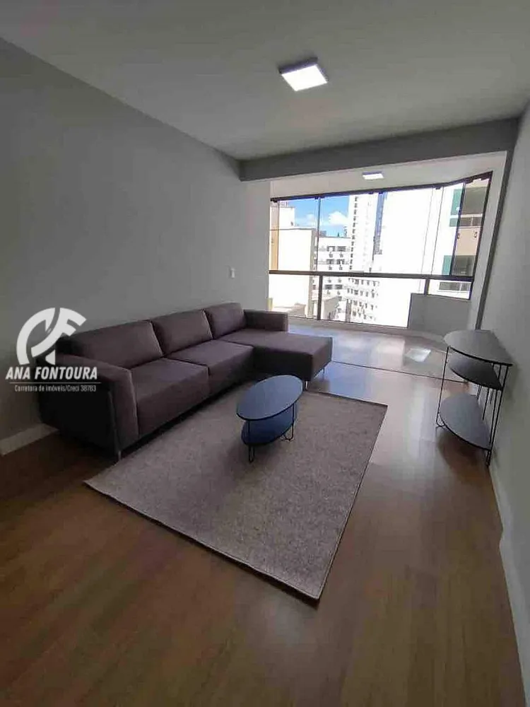 Apartamento, 3 quartos, 200 m² - Foto 1