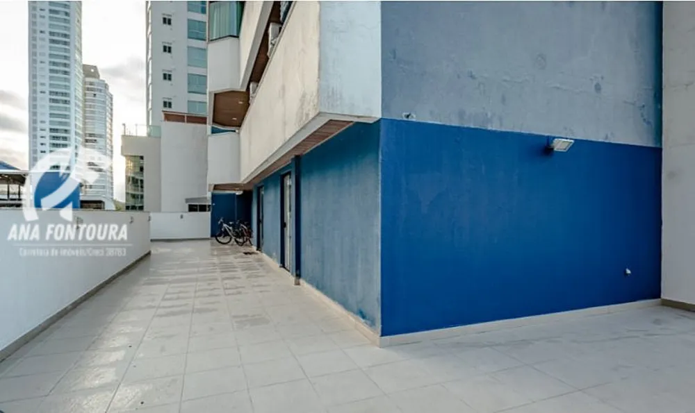 Apartamento, 3 quartos, 230 m² - Foto 1