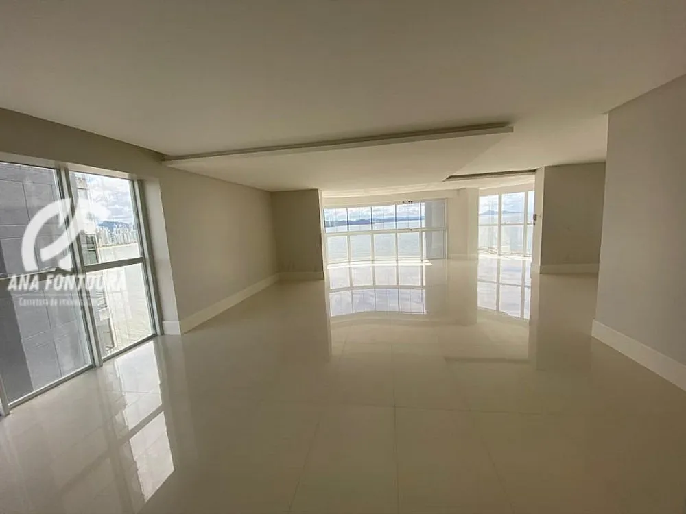 Apartamento, 4 quartos, 237 m² - Foto 1