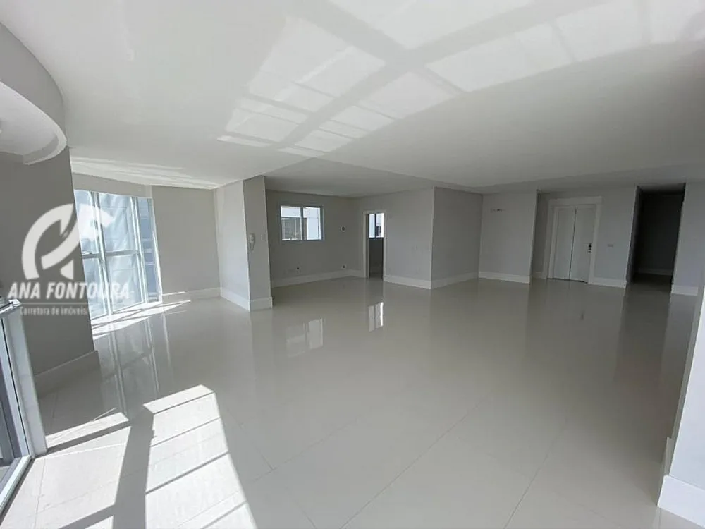 Apartamento, 4 quartos, 237 m² - Foto 4