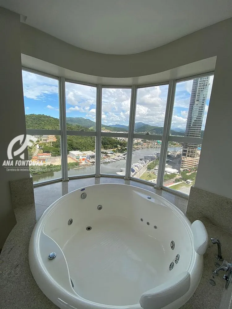 Apartamento, 4 quartos, 237 m² - Foto 11