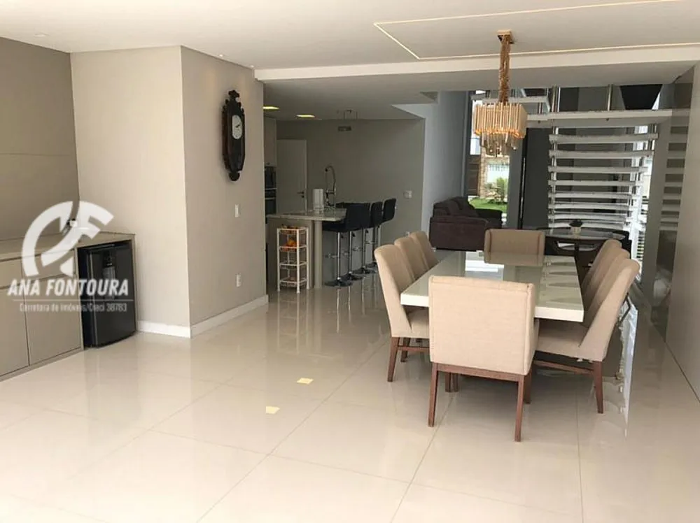Casa, 4 quartos, 286 m² - Foto 2