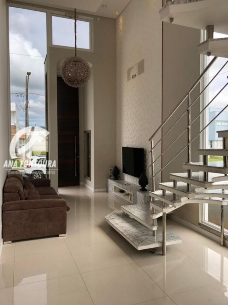 Casa à venda com 4 quartos, 286m² - Foto 7