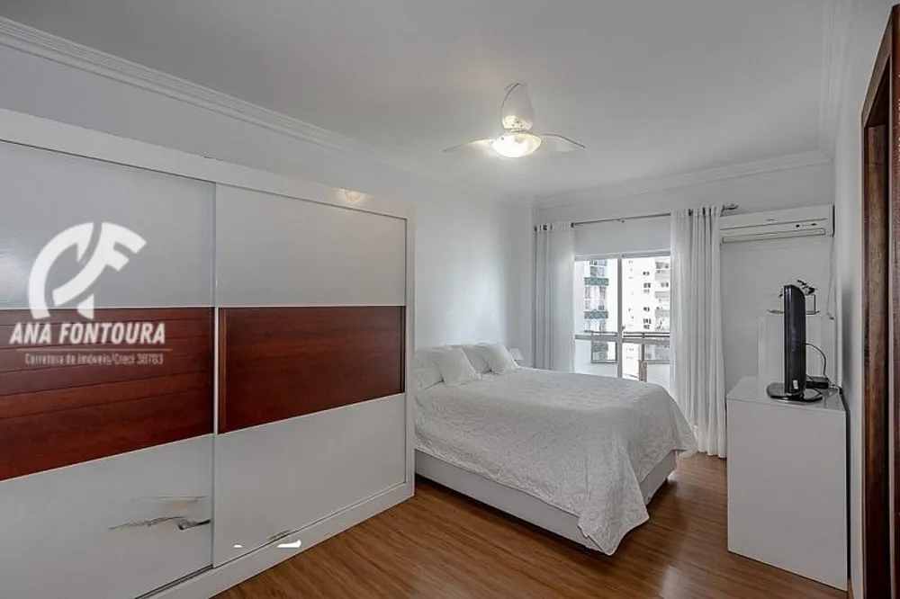 Apartamento, 3 quartos, 238 m² - Foto 2
