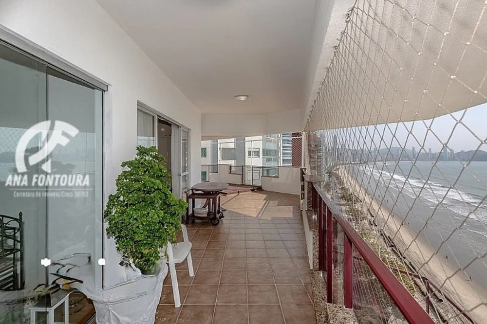 Apartamento, 3 quartos, 238 m² - Foto 1