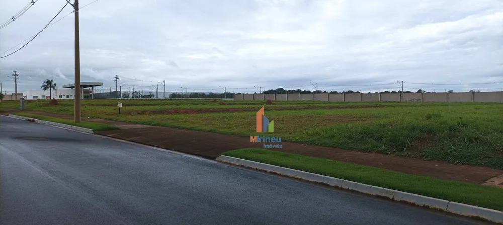 Loteamento e Condomínio, 2032 m² - Foto 6