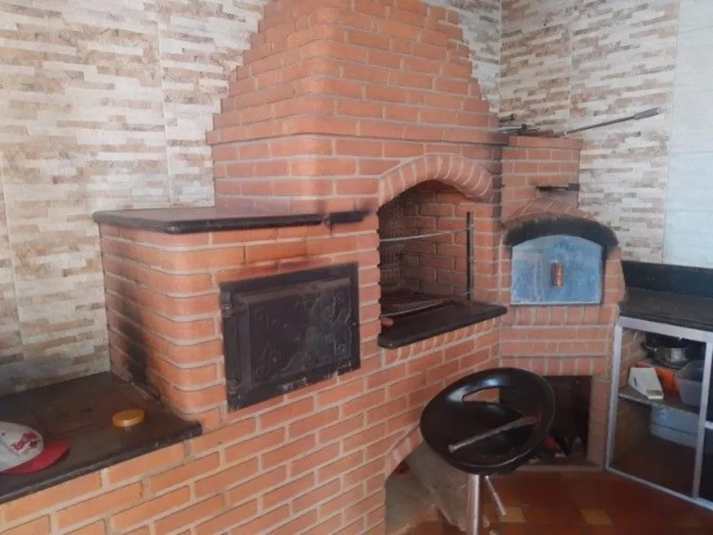 Casa, 4 quartos, 350 m² - Foto 1