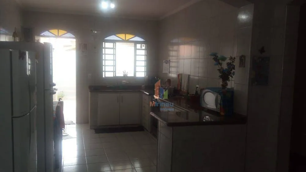 Casa, 3 quartos, 170 m² - Foto 6