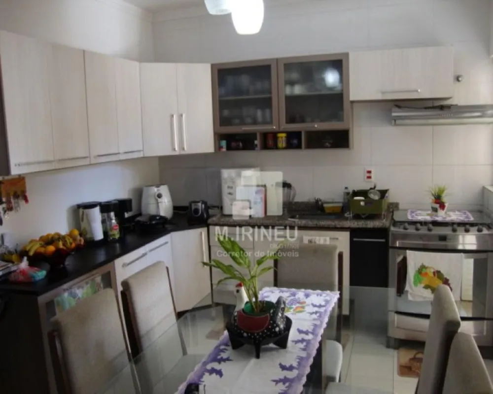 Casa, 3 quartos, 90 m² - Foto 2