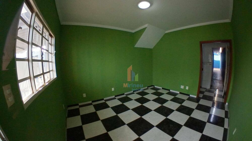 Casa, 4 quartos, 120 m² - Foto 1