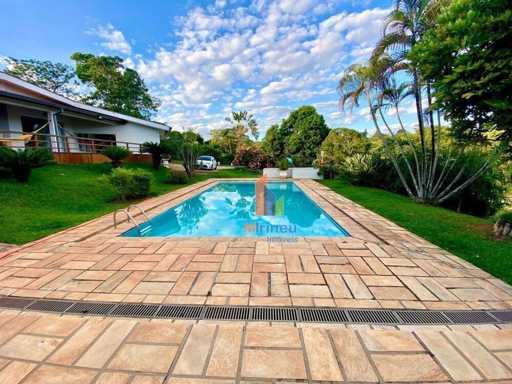 Casa de Condomínio à venda com 3 quartos, 300m² - Foto 10