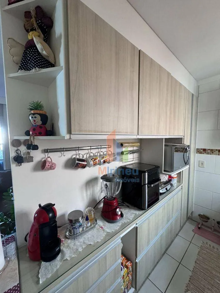 Apartamento, 3 quartos, 71 m² - Foto 2