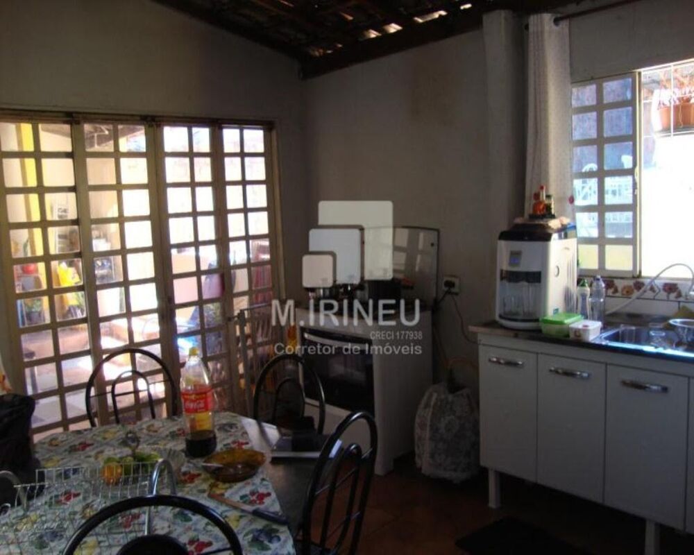 Casa, 2 quartos, 100 m² - Foto 1