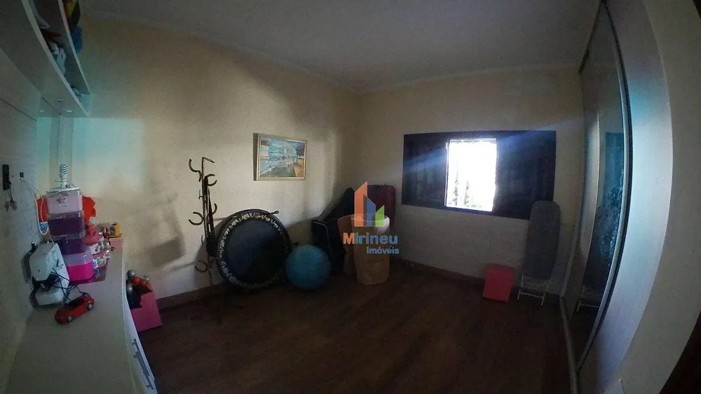 Chácara, 3 quartos, 1230 m² - Foto 13