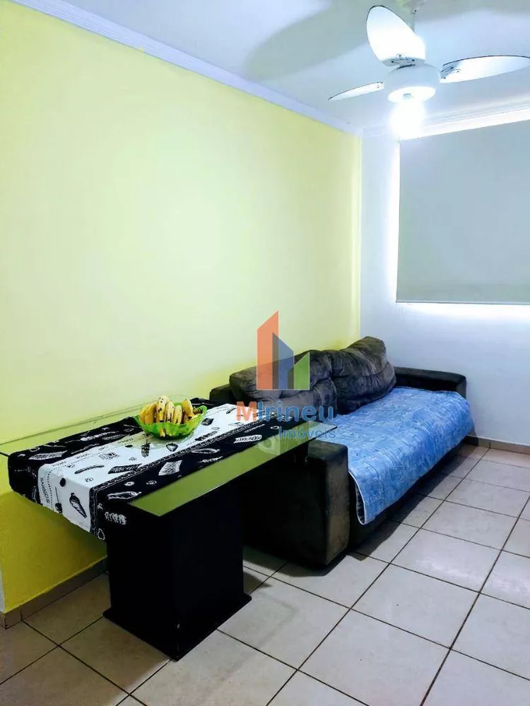 Apartamento à venda com 2 quartos, 45m² - Foto 3