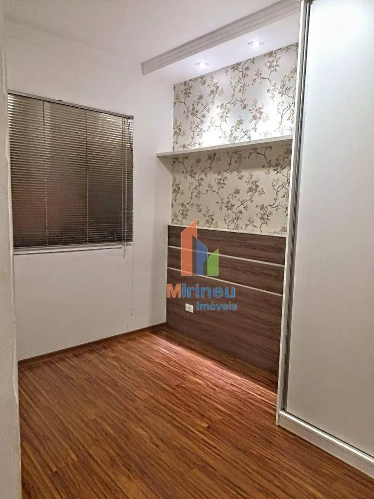 Apartamento à venda com 2 quartos, 58m² - Foto 4