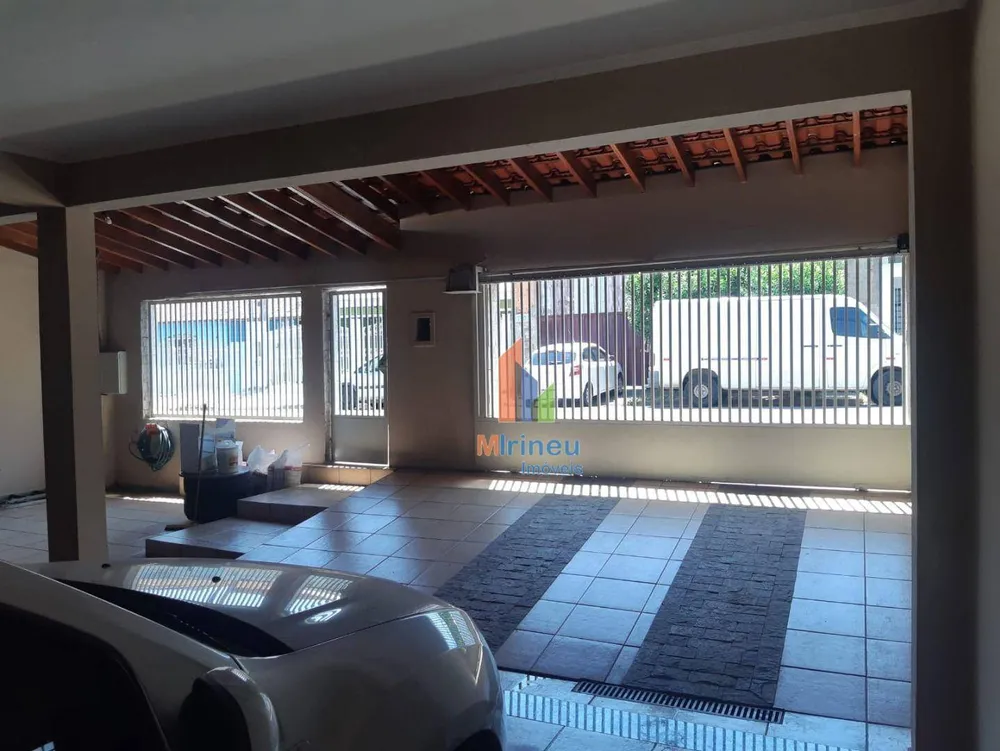 Casa, 3 quartos, 160 m² - Foto 2
