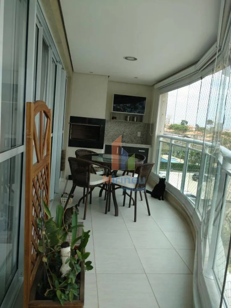 Apartamento, 3 quartos, 134 m² - Foto 1