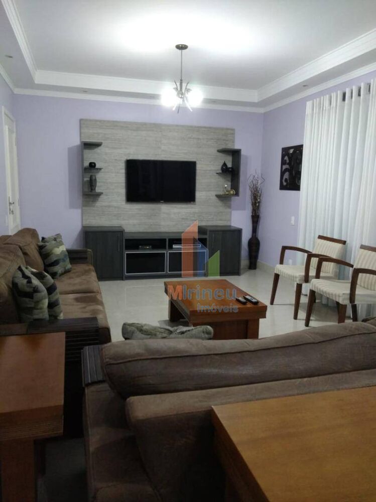 Apartamento, 3 quartos, 134 m² - Foto 2