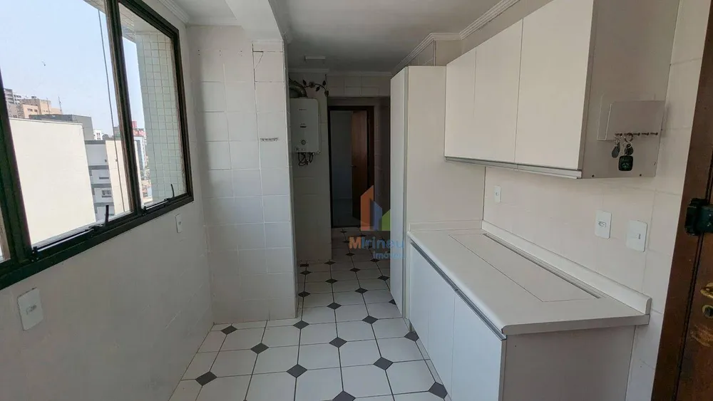 Apartamento, 4 quartos, 220 m² - Foto 12