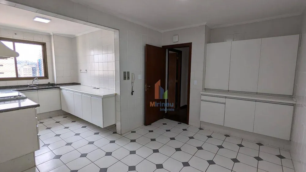 Apartamento, 4 quartos, 220 m² - Foto 6