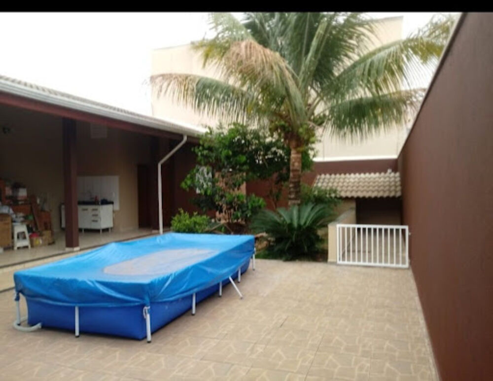 Casa, 3 quartos, 164 m² - Foto 1