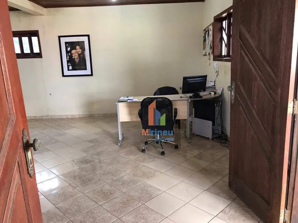 Casa, 4 quartos, 263 m² - Foto 12