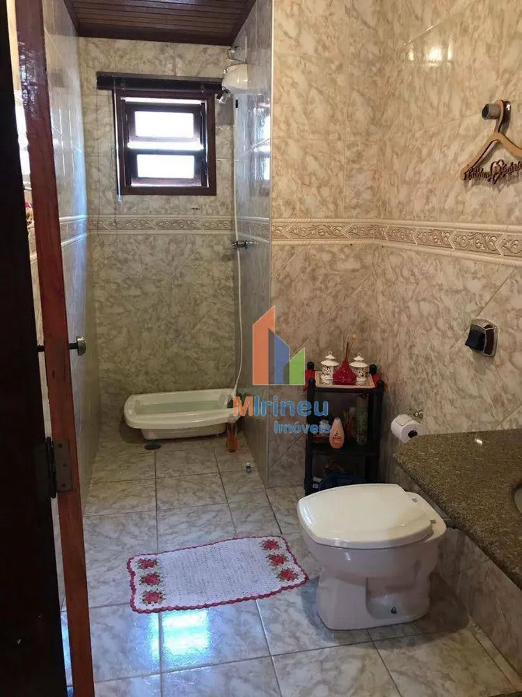 Casa, 4 quartos, 263 m² - Foto 14