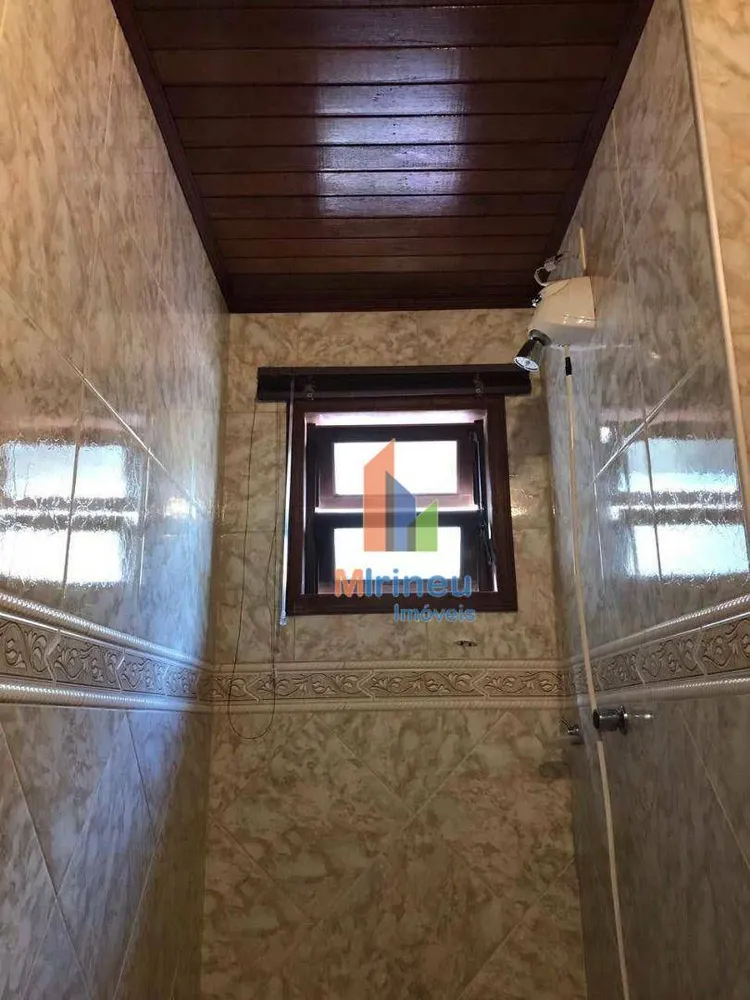 Casa, 4 quartos, 263 m² - Foto 9
