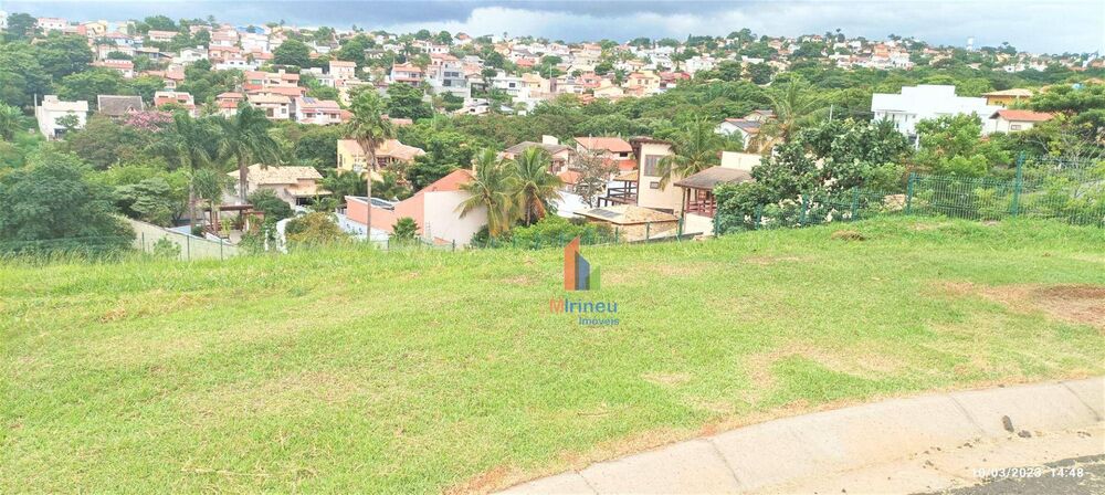Loteamento e Condomínio, 1083 m² - Foto 1