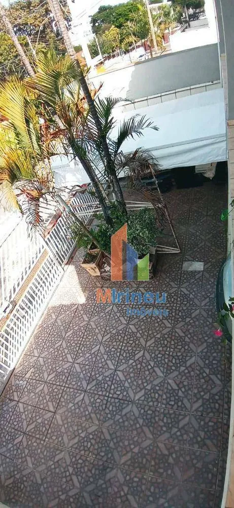 Casa, 4 quartos, 215 m² - Foto 2