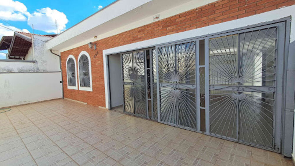 Casa, 5 quartos, 188 m² - Foto 1