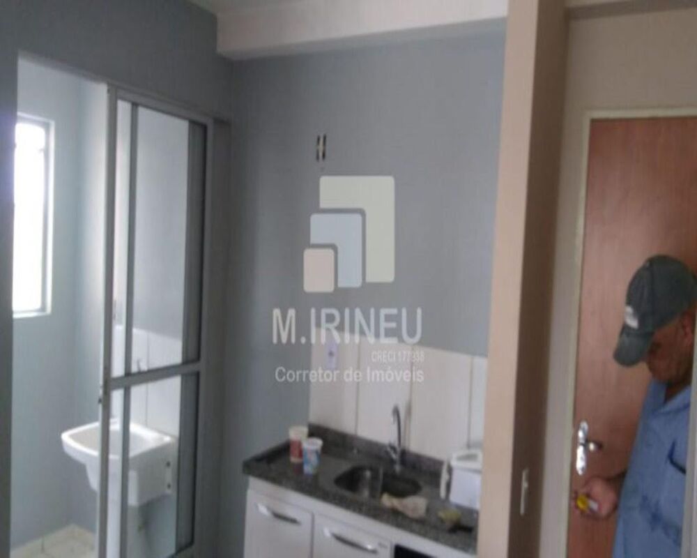 Apartamento à venda com 2 quartos, 49m² - Foto 1