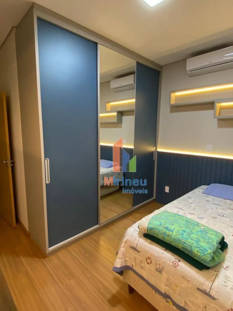 Casa, 3 quartos, 245 m² - Foto 7