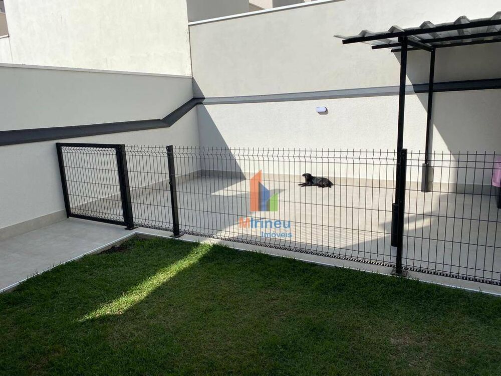 Casa, 3 quartos, 245 m² - Foto 4