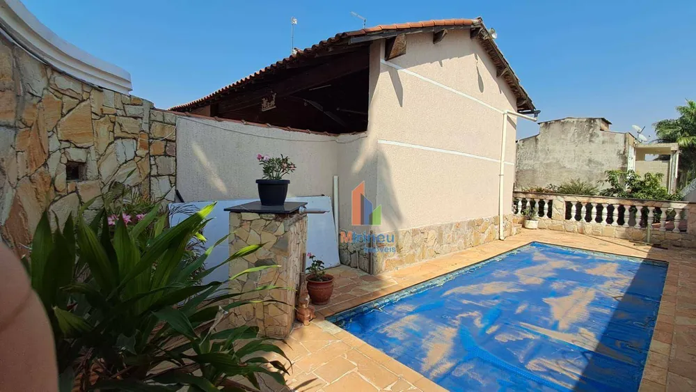 Casa, 4 quartos, 300 m² - Foto 11