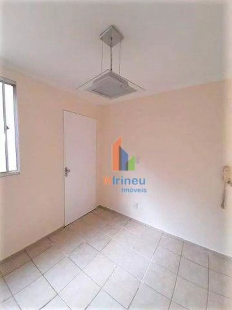 Apartamento à venda com 3 quartos, 72m² - Foto 4