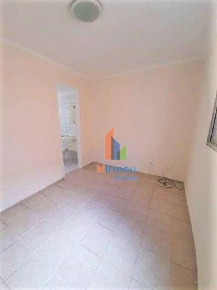 Apartamento à venda com 3 quartos, 72m² - Foto 3