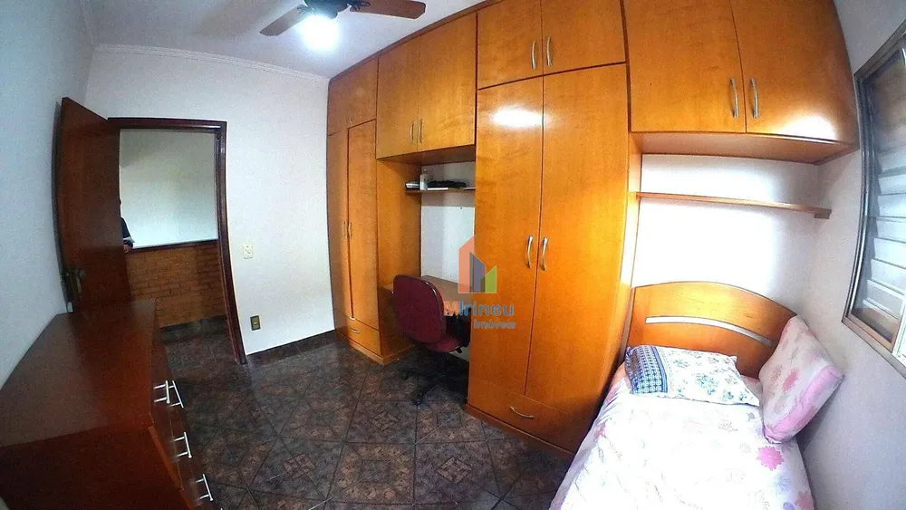 Casa, 3 quartos, 250 m² - Foto 14