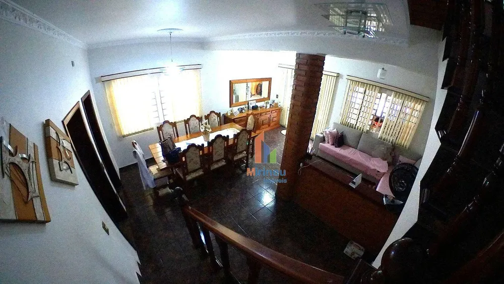 Casa, 3 quartos, 250 m² - Foto 3