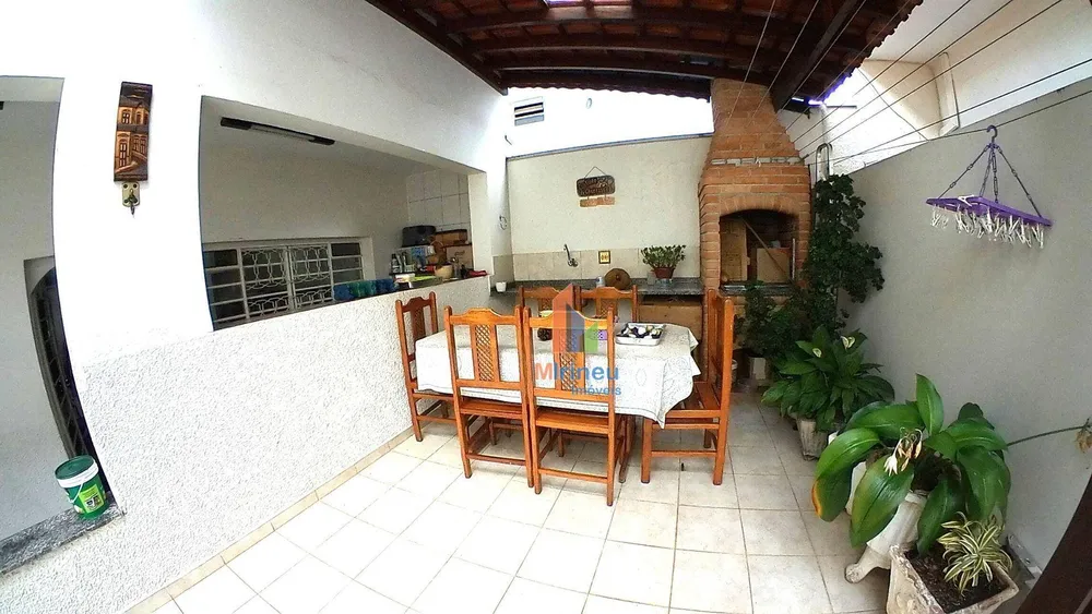 Casa, 3 quartos, 250 m² - Foto 18