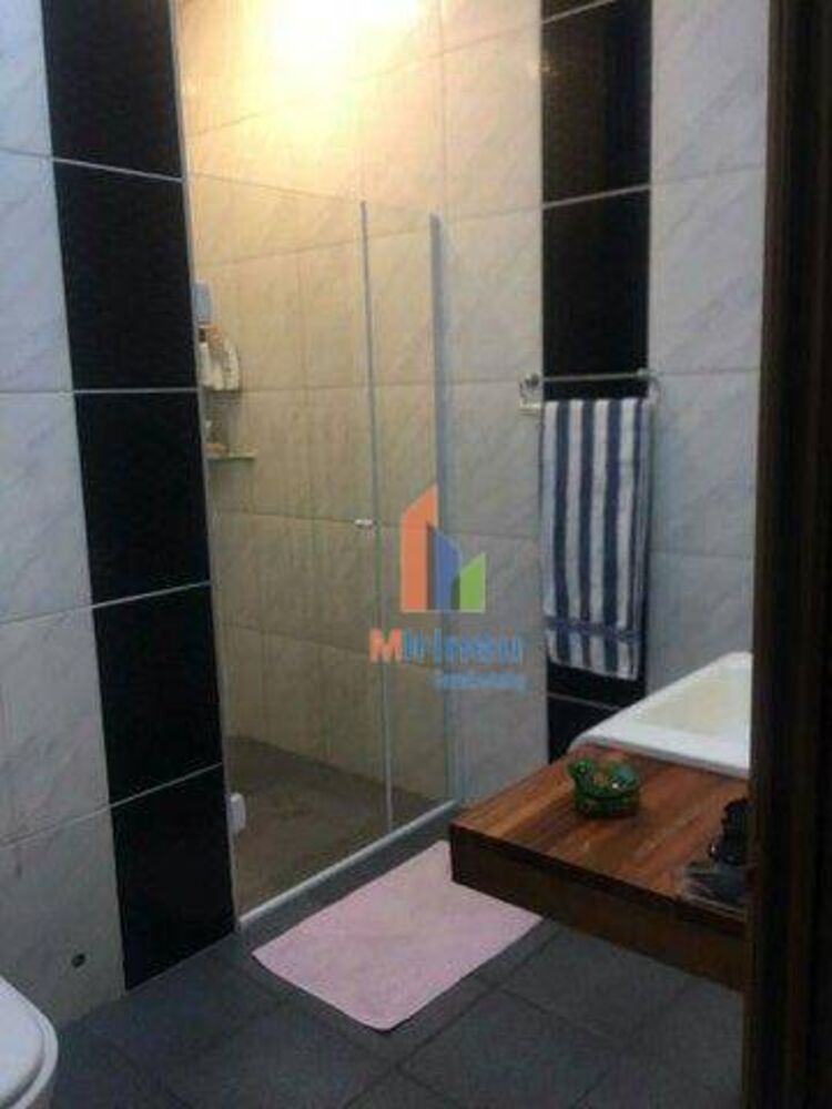 Casa à venda com 4 quartos, 262m² - Foto 3