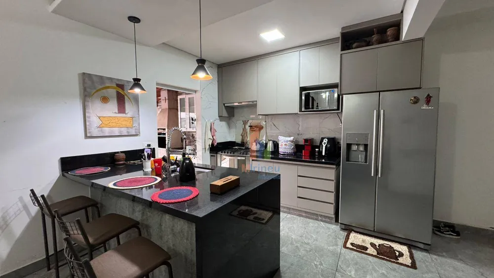 Casa, 3 quartos, 148 m² - Foto 5