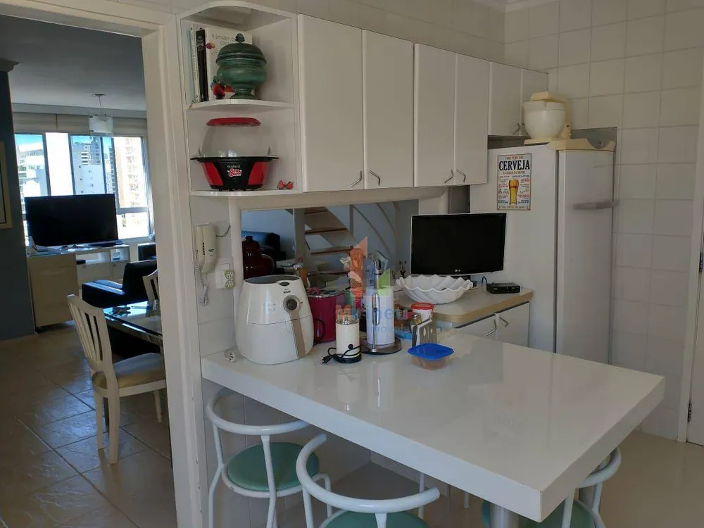 Apartamento, 3 quartos, 269 m² - Foto 10