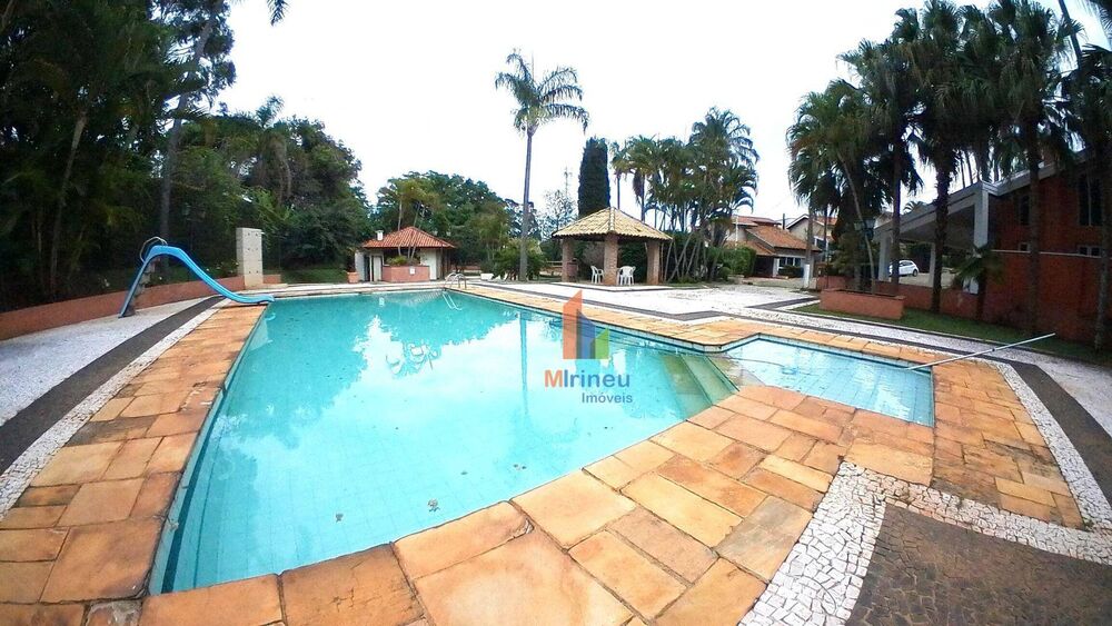 Casa, 3 quartos, 202 m² - Foto 1