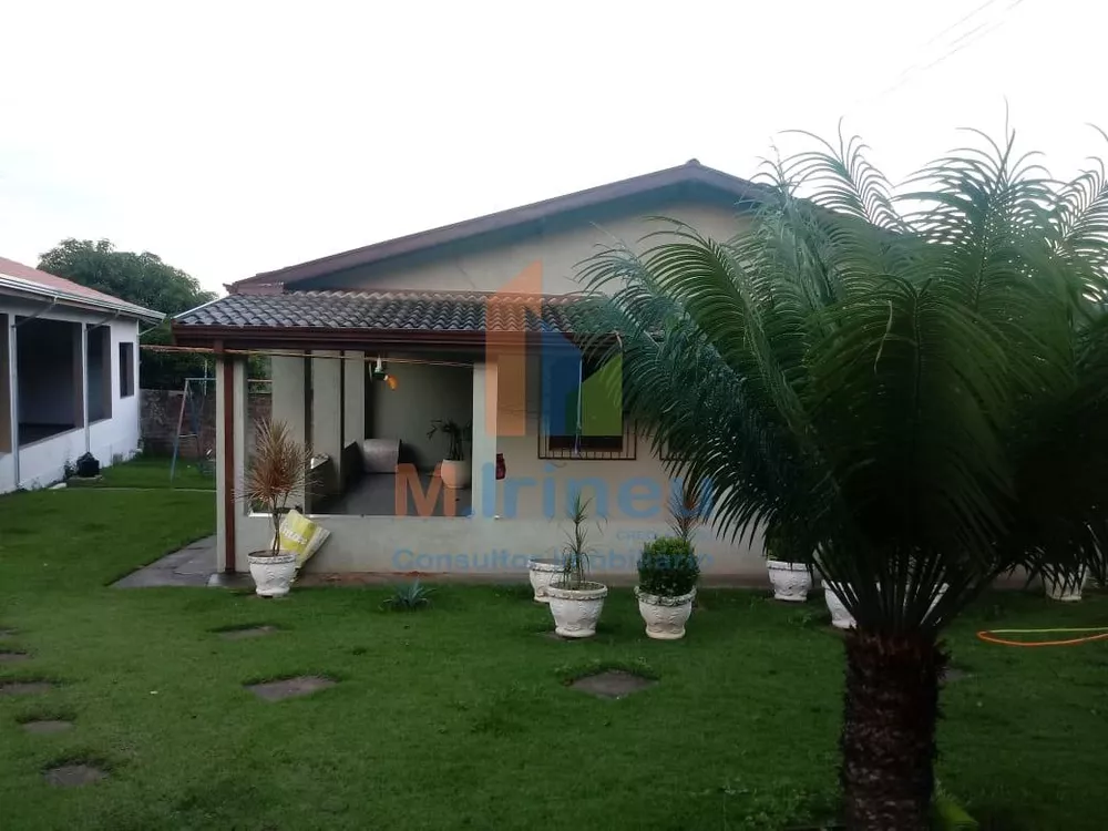 Chácara à venda com 3 quartos, 120m² - Foto 1