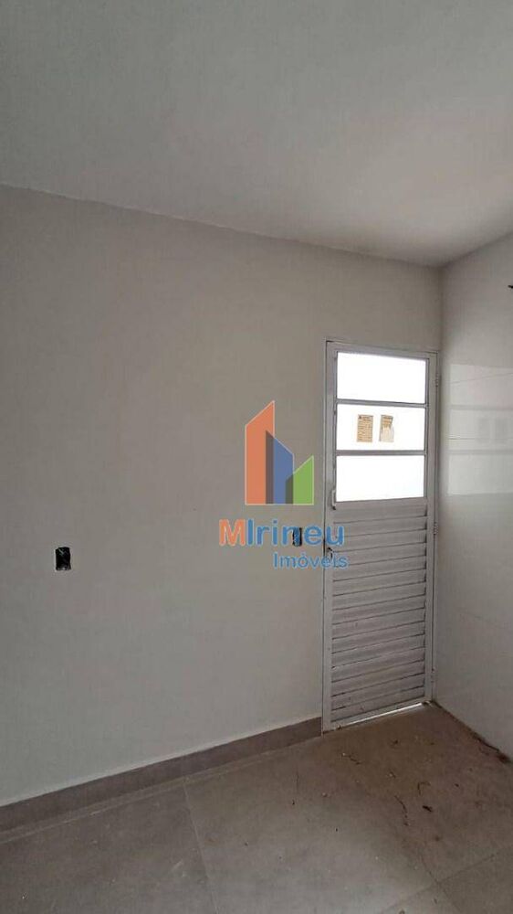 Casa, 3 quartos, 79 m² - Foto 4