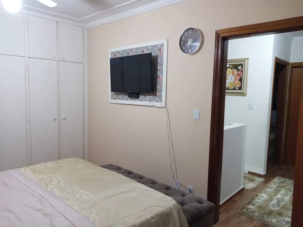 Casa, 3 quartos, 253 m² - Foto 10