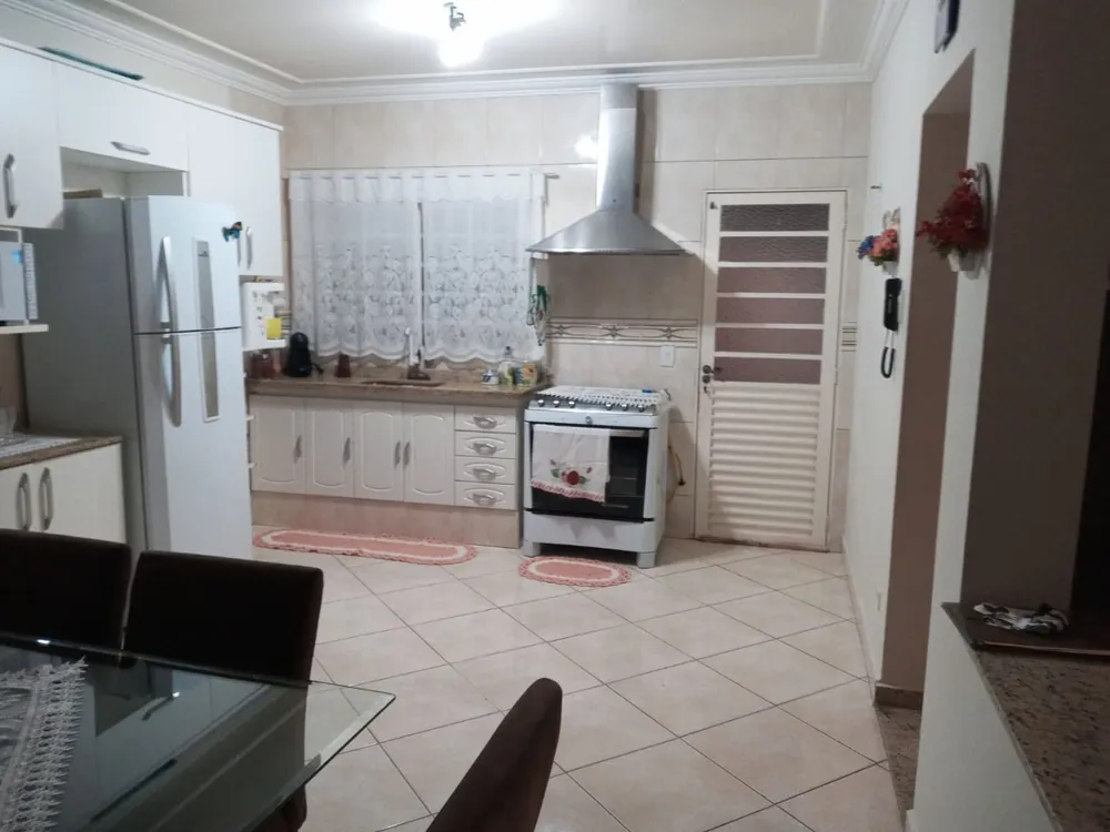 Casa, 3 quartos, 253 m² - Foto 5
