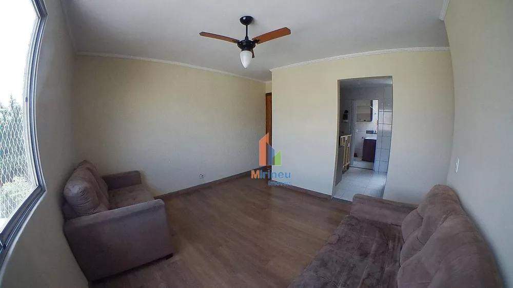 Apartamento à venda com 3 quartos, 59m² - Foto 2